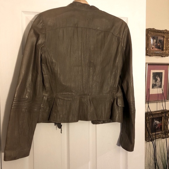 Taupe leather jacket size small - Picture 6 of 8